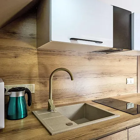 Lägenhet Studio Anenske Udoli-6 By Interhome *